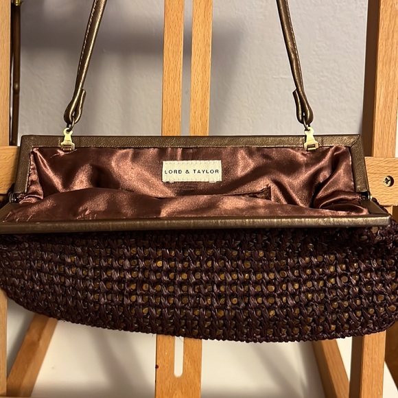 Lord Taylor clutch purse - Picture 3 of 5